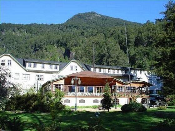 Hotel Peulla Exterior photo